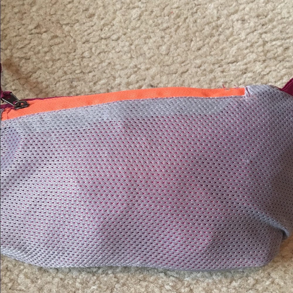 Packable Windbreaker - image 8